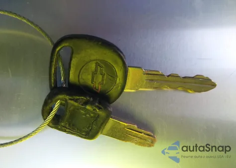 2001 Chevrolet Silverado 1500 Ls из США, поврежденный, VIN 1GCEC19T51Z161084